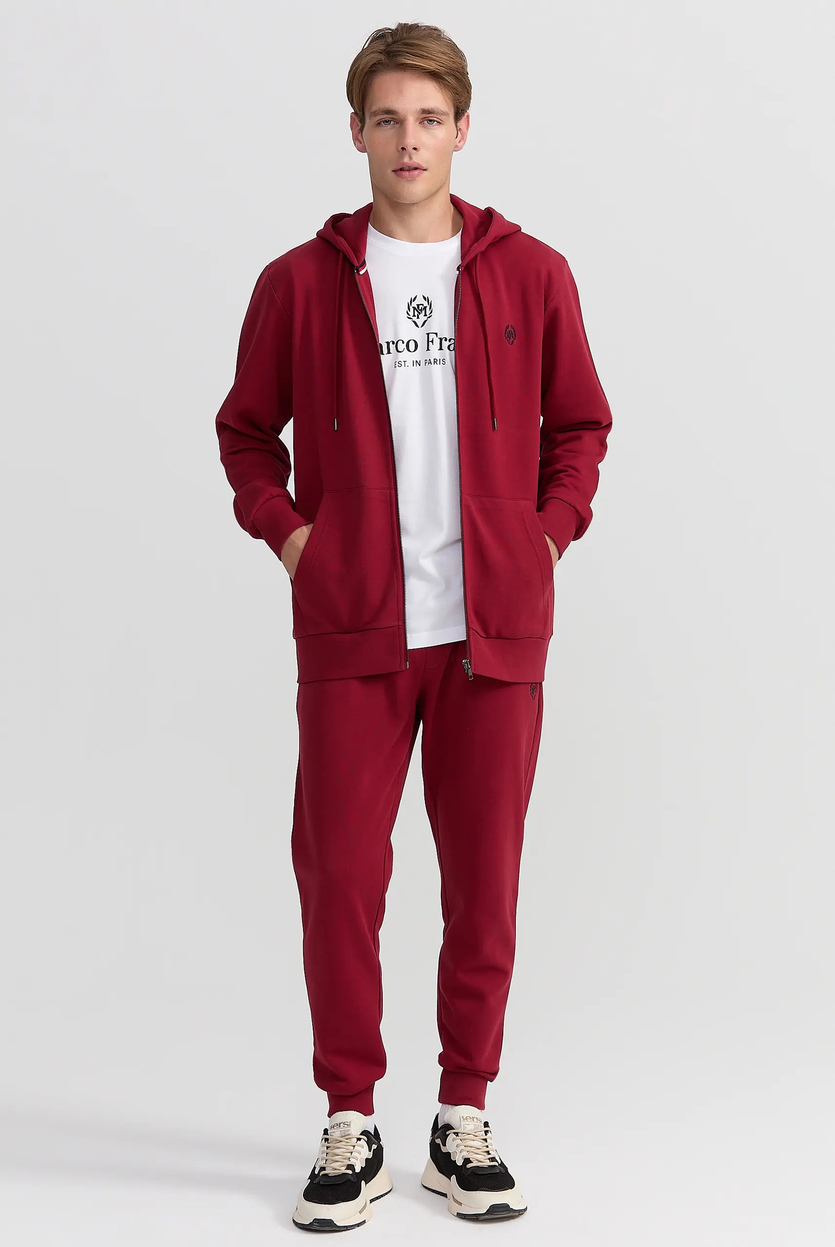 Wilson : Pantalon de survêtement Brodé du Logo Emblématique - Image 5