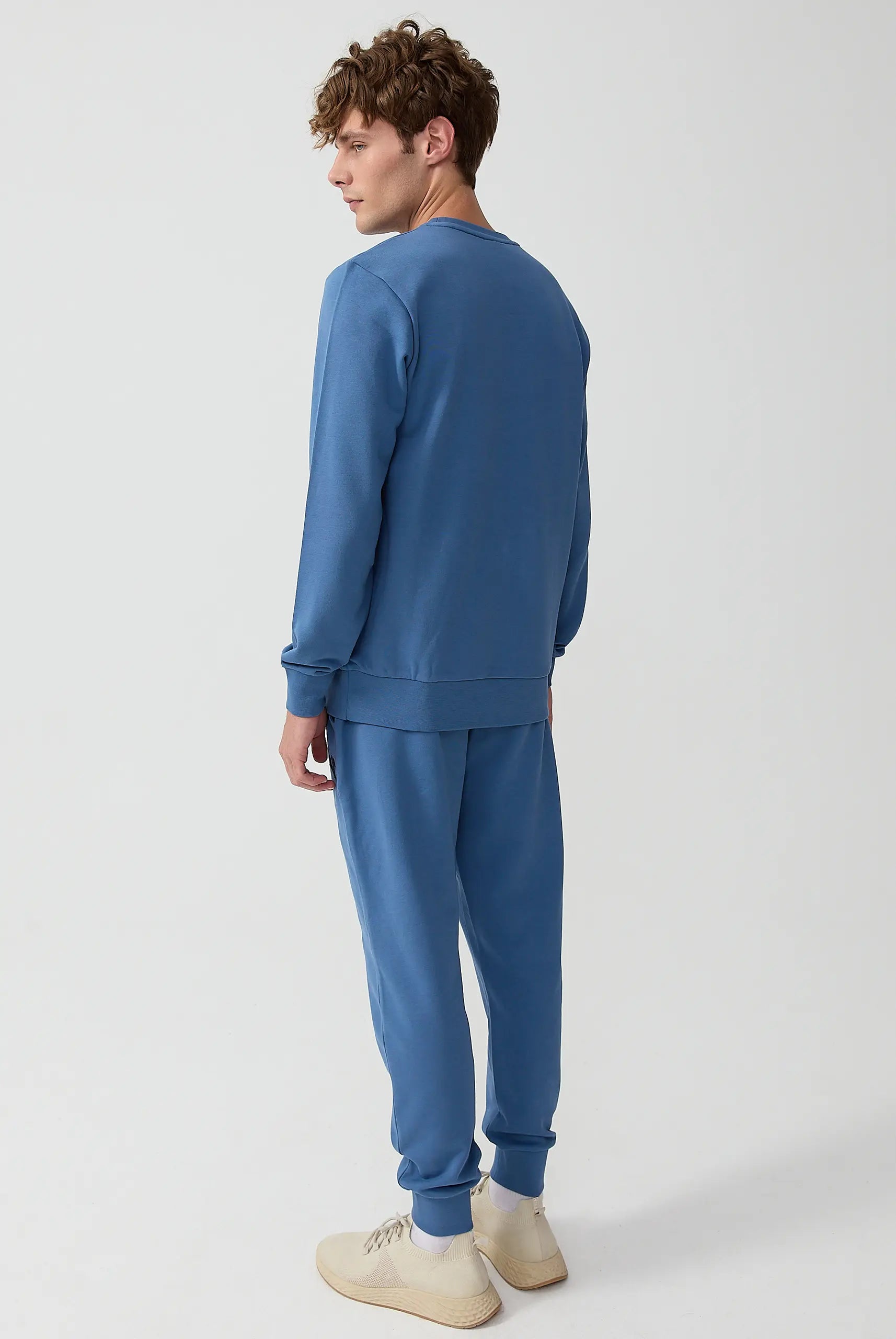 Wilson : Pantalon de survêtement Brodé du Logo Emblématique - Image 22