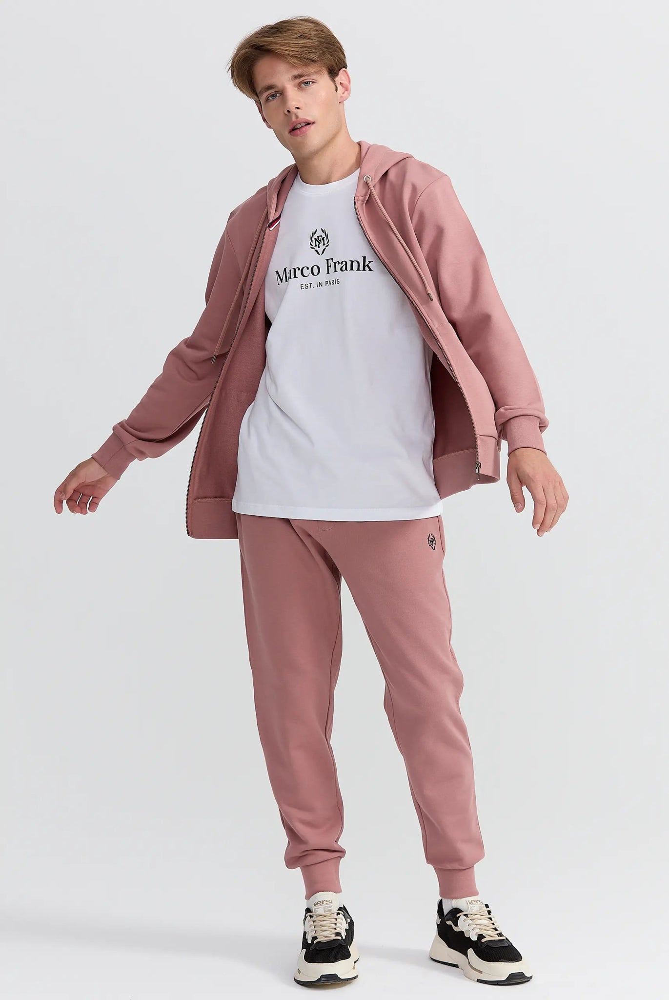 Wilson : Pantalon de survêtement Brodé du Logo Emblématique - Image 9
